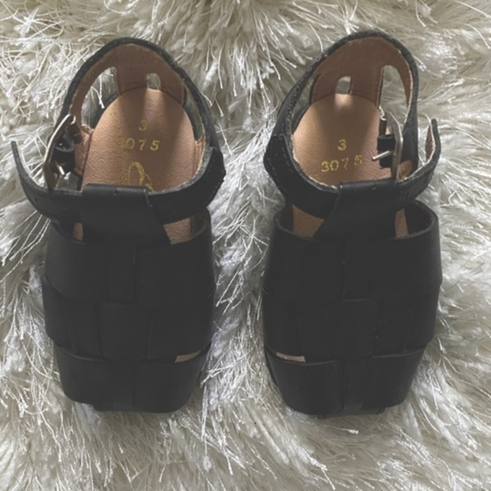 BRAND NEW | SAM’s SANDAL